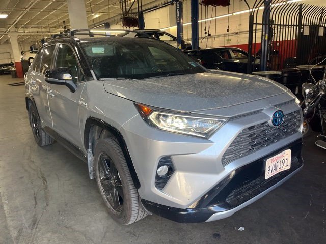 Used 2021 Toyota RAV4 XSE w/ XSE Grade Weather Package AWD/4WD image 3