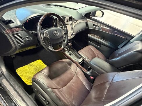 Used 2011 Toyota Avalon Limited FWD image 24