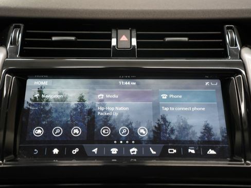 Used 2018 Land Rover Discovery HSE Luxury AWD/4WD image 19