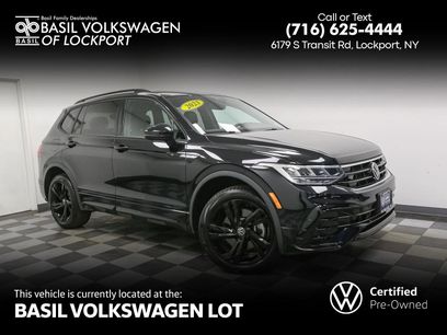 Certified 2023 Volkswagen Tiguan SE R-Line