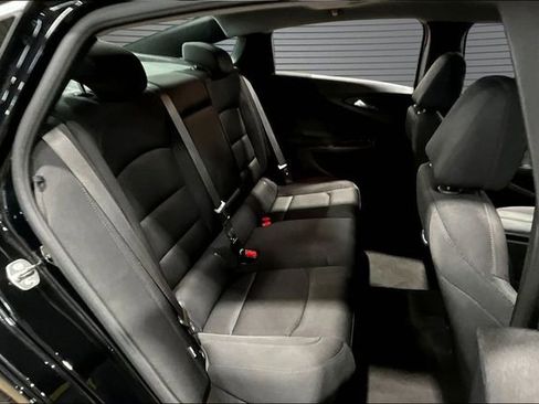 Used 2024 Chevrolet Malibu LT FWD image 23