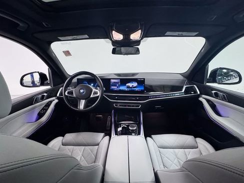 Used 2025 BMW X5 xDrive50e w/ M Sport Package image 25