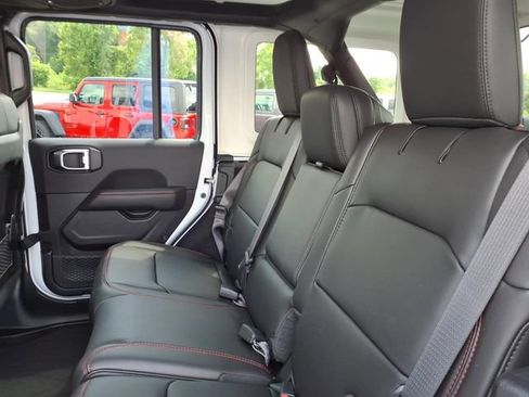 New 2026 Jeep Wrangler Unlimited Rubicon AWD/4WD image 6
