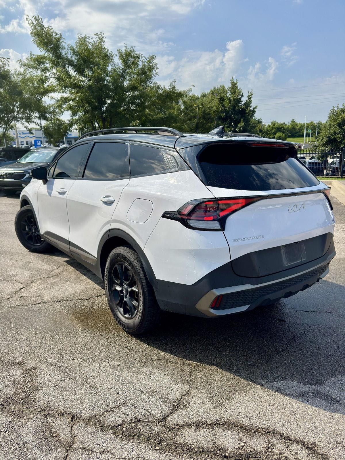 Used 2023 Kia Sportage X-Pro Prestige AWD/4WD image 3