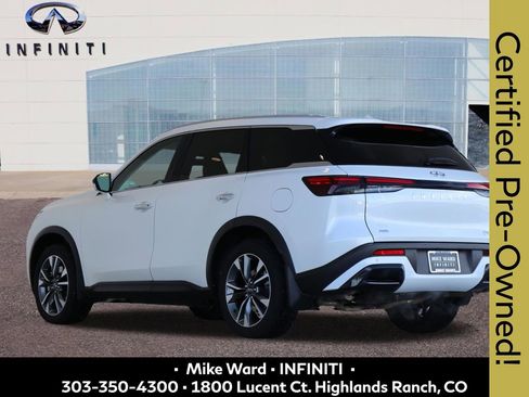 Certified 2025 INFINITI QX60 Luxe image 3