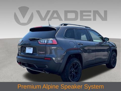 Used 2022 Jeep Cherokee Trailhawk w/ Sun, Sound & Nav Group AWD/4WD image 28