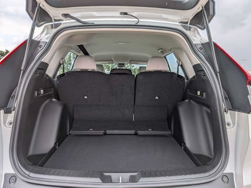 Used 2024 Honda CR-V LX image 29