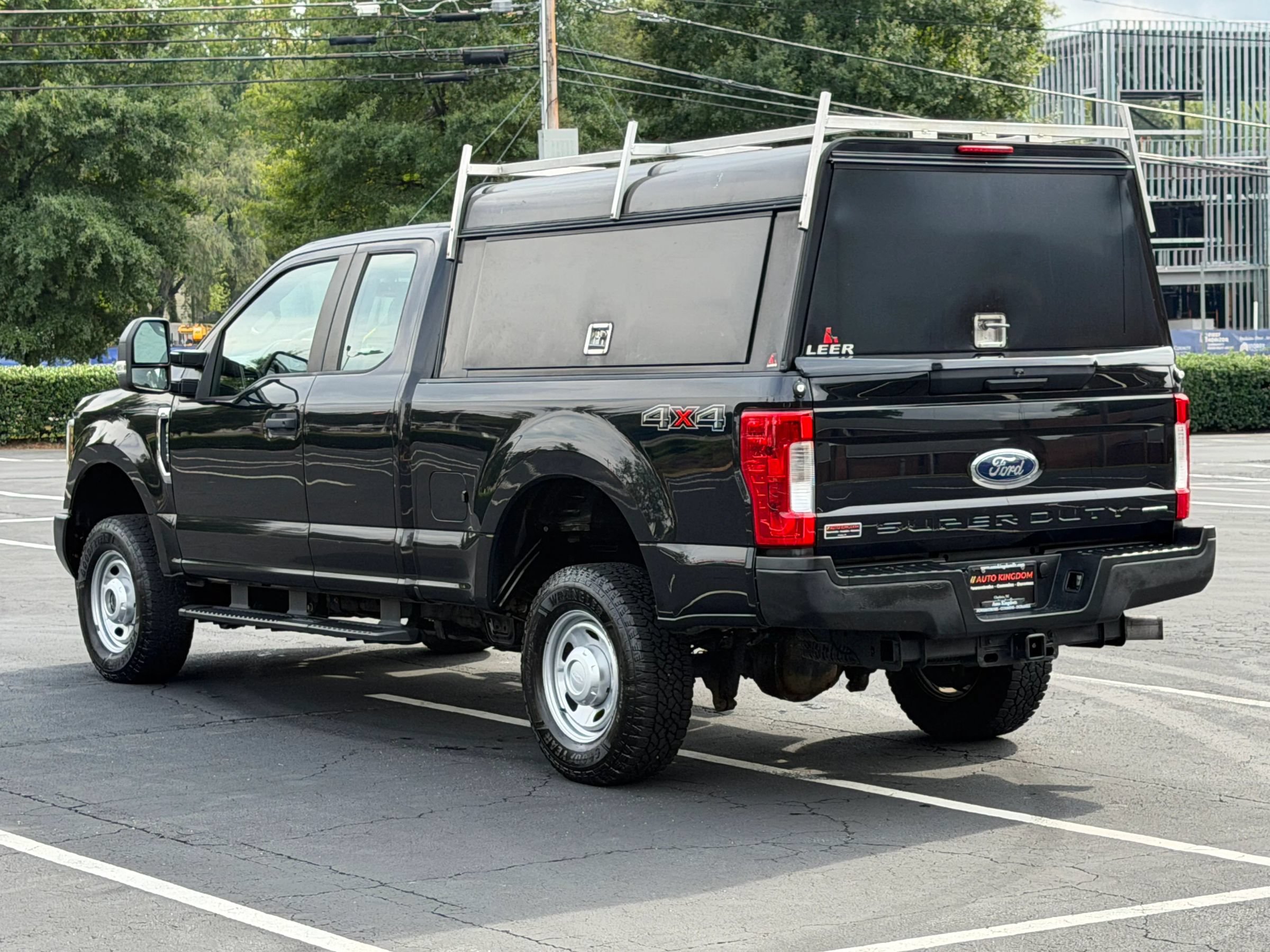 Used 2019 Ford F250 XL w/ Power Equipment Group AWD/4WD image 8