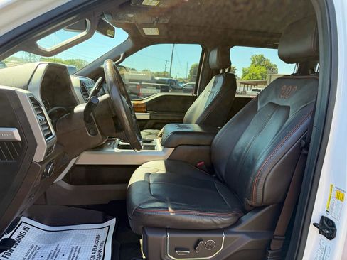 Used 2017 Ford F250 King Ranch w/ King Ranch Ultimate Package AWD/4WD image 9