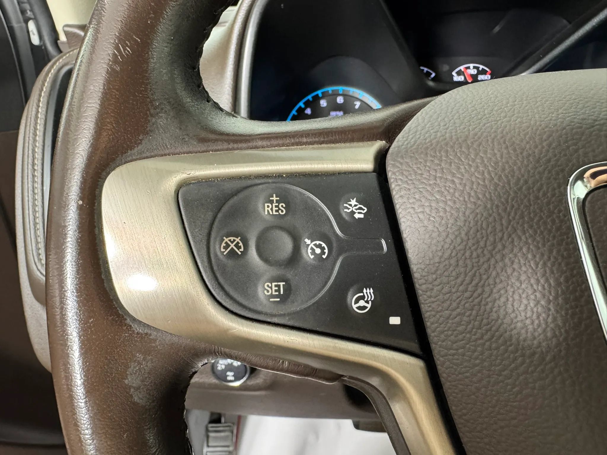 Used 2021 GMC Canyon Denali AWD/4WD image 15