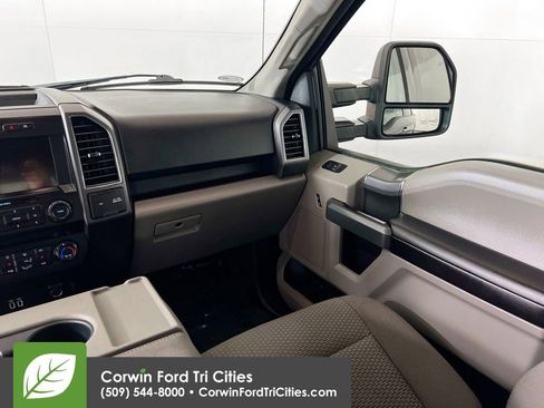 Used 2018 Ford F150 XLT w/ Equipment Group 302A Luxury image 27