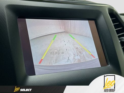 Used 2019 Jeep Cherokee Latitude Plus w/ Comfort/Convenience Group image 13