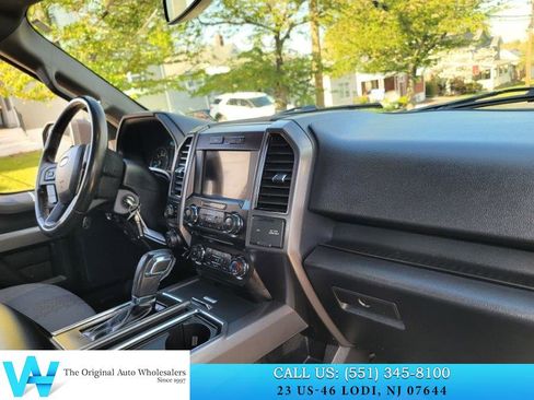 Used 2018 Ford F150 XLT w/ Equipment Group 302A Luxury image 17