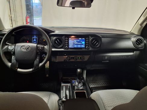 Used 2023 Toyota Tacoma SR w/ SR Convenience Package image 11