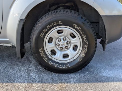 Used 2018 Nissan Frontier S RWD image 20