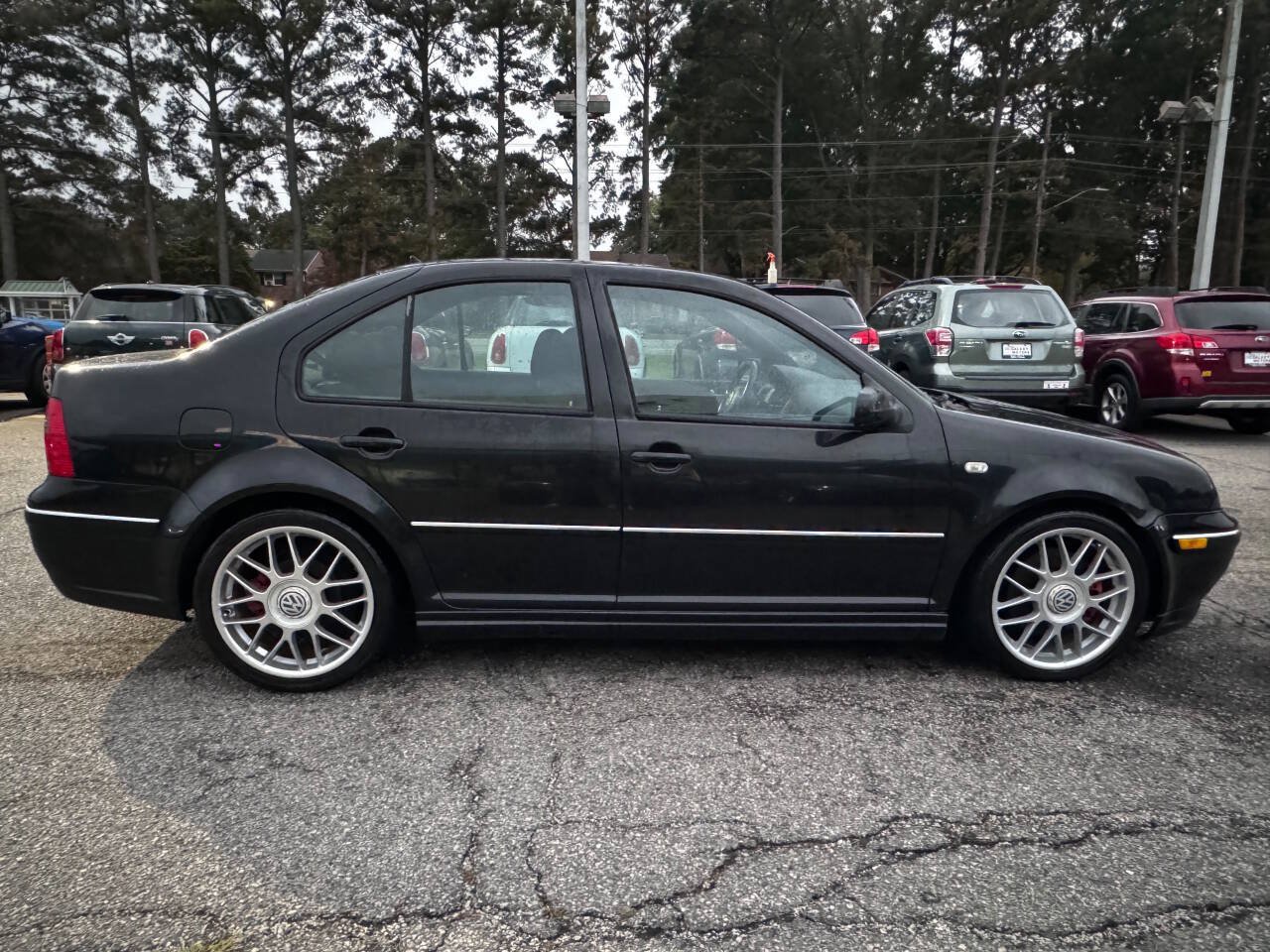 Used 2005 Volkswagen Jetta GLI FWD image 3