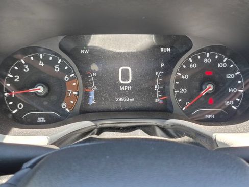 Used 2025 Jeep Compass Limited AWD/4WD image 10