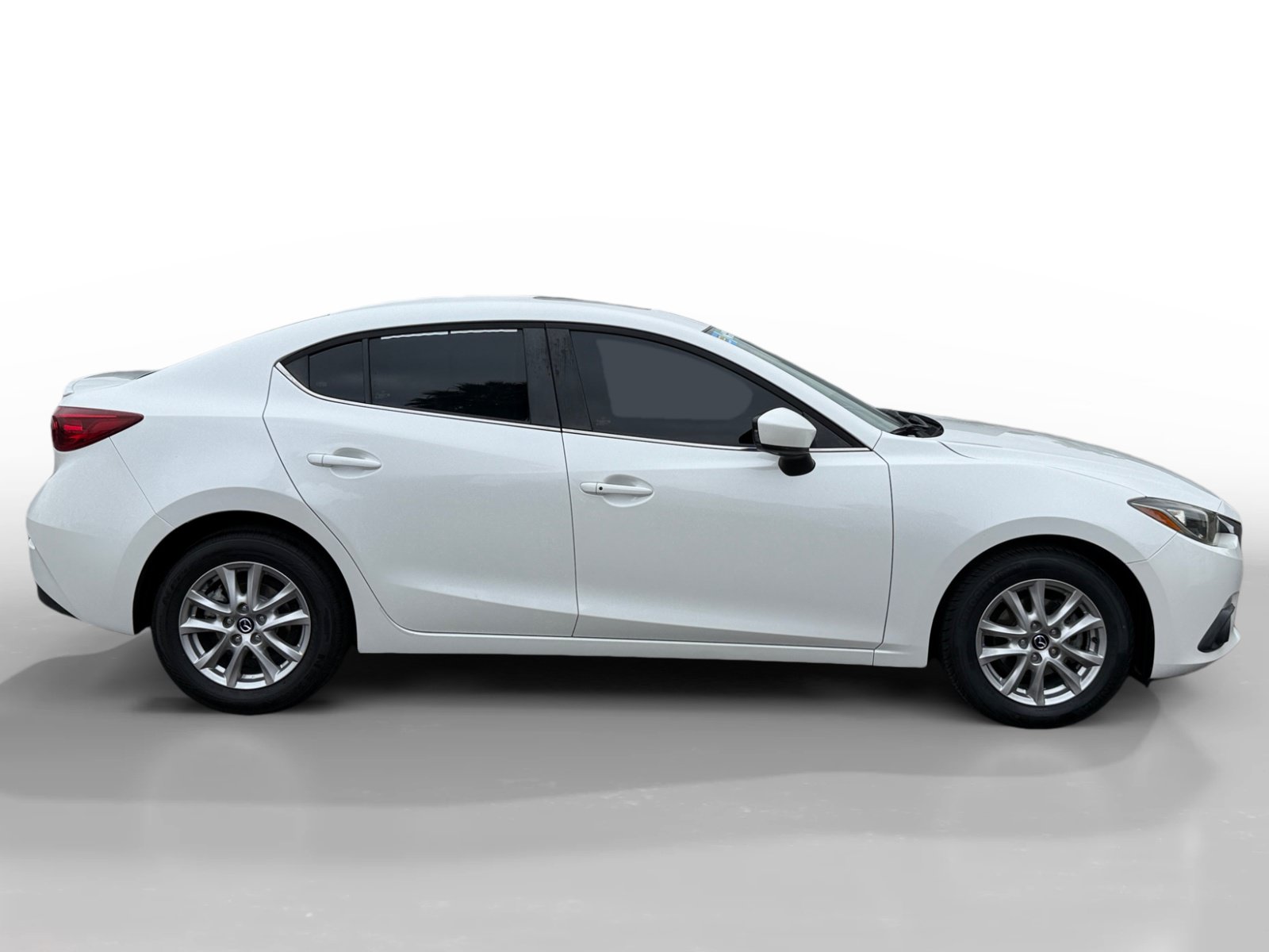 Used 2016 MAZDA MAZDA3 i Touring FWD image 6
