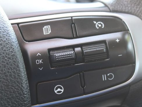 Certified 2022 Kia K5 LXS FWD image 29