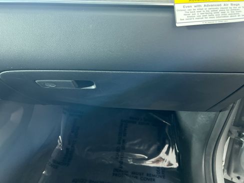 Used 2022 Kia Sorento EX w/ Panoramic Sunroof Package FWD image 33