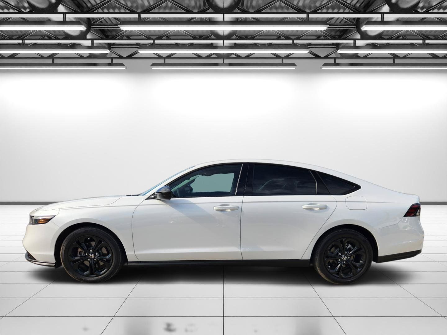 Used 2025 Honda Accord SE image 6