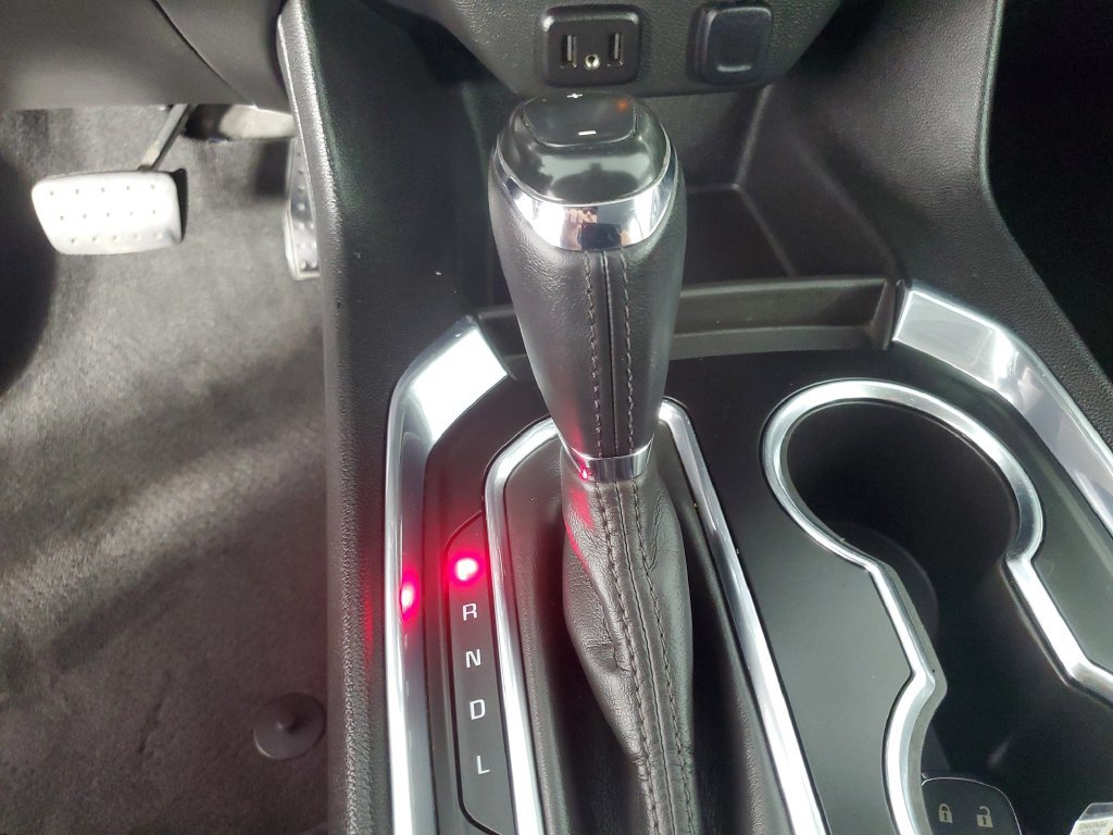 Used 2020 Chevrolet Traverse LT FWD image 18