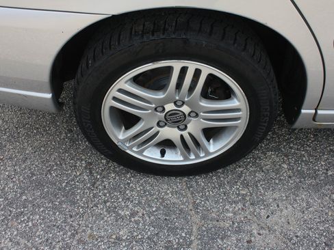 Used 2006 Volvo S60 2.5T FWD image 48