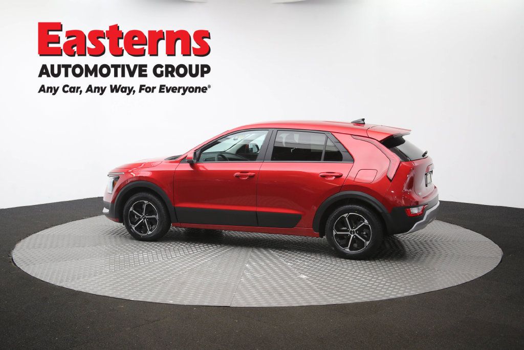 Used 2025 Kia Niro LX FWD image 62