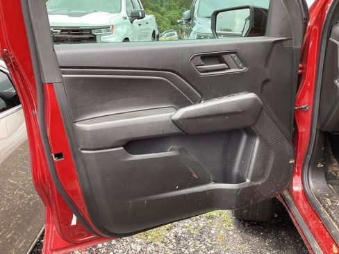 Used 2024 Chevrolet Colorado Trail Boss w/ Advanced Trailering Package AWD/4WD image 10
