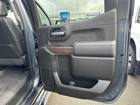 Used 2022 GMC Sierra 1500 Denali w/ Driver Alert Package II AWD/4WD image 36