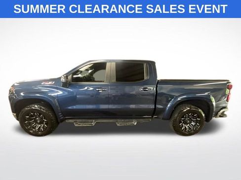 Used 2021 Chevrolet Silverado 1500 LT AWD/4WD image 3