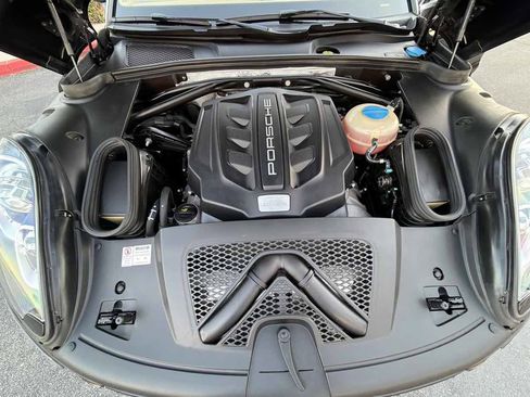 Used 2016 Porsche Macan S AWD/4WD image 46