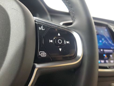 Certified 2023 Volvo XC90 B6 Ultimate w/ Protection Package Premier image 28