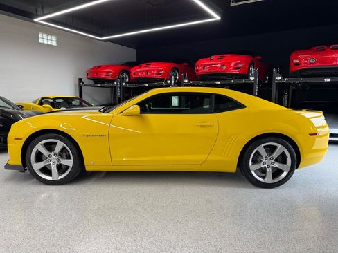 Used 2010 Chevrolet Camaro SS RWD image 9