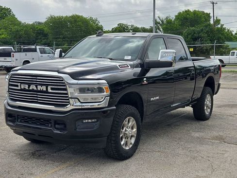 Used 2024 RAM 2500 Laramie w/ Safety Group AWD/4WD image 5