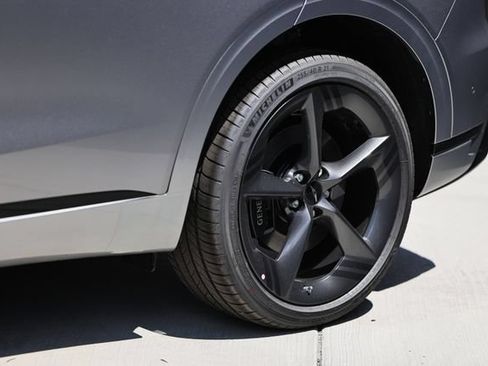 New 2026 Genesis GV70 3.5T Sport Prestige AWD/4WD image 10