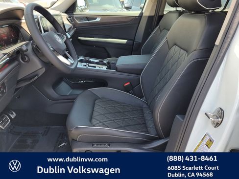 New 2025 Volkswagen Atlas SEL Premium R-Line image 15