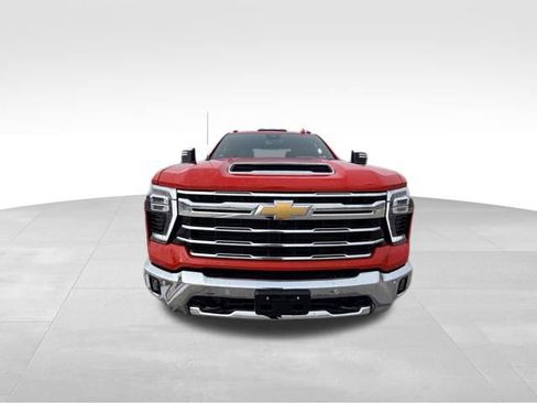 Certified 2024 Chevrolet Silverado 2500 LTZ w/ LTZ Plus Package image 3