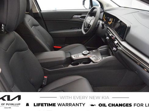 New 2026 Kia Sportage EX image 16