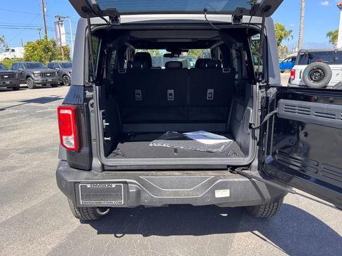 New 2026 Ford Bronco Big Bend image 13