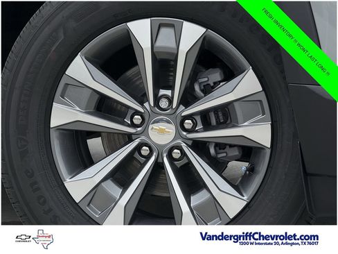 New 2026 Chevrolet Equinox LT FWD image 9