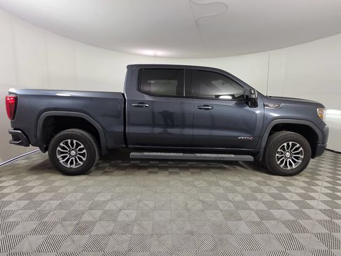 Used 2021 GMC Sierra 1500 AT4 w/ AT4 Value Package AWD/4WD image 8