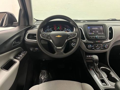 Used 2022 Chevrolet Equinox LT image 13