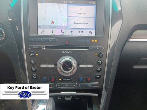 Used 2017 Ford Explorer Limited w/ Equipment Group 301A AWD/4WD image 36