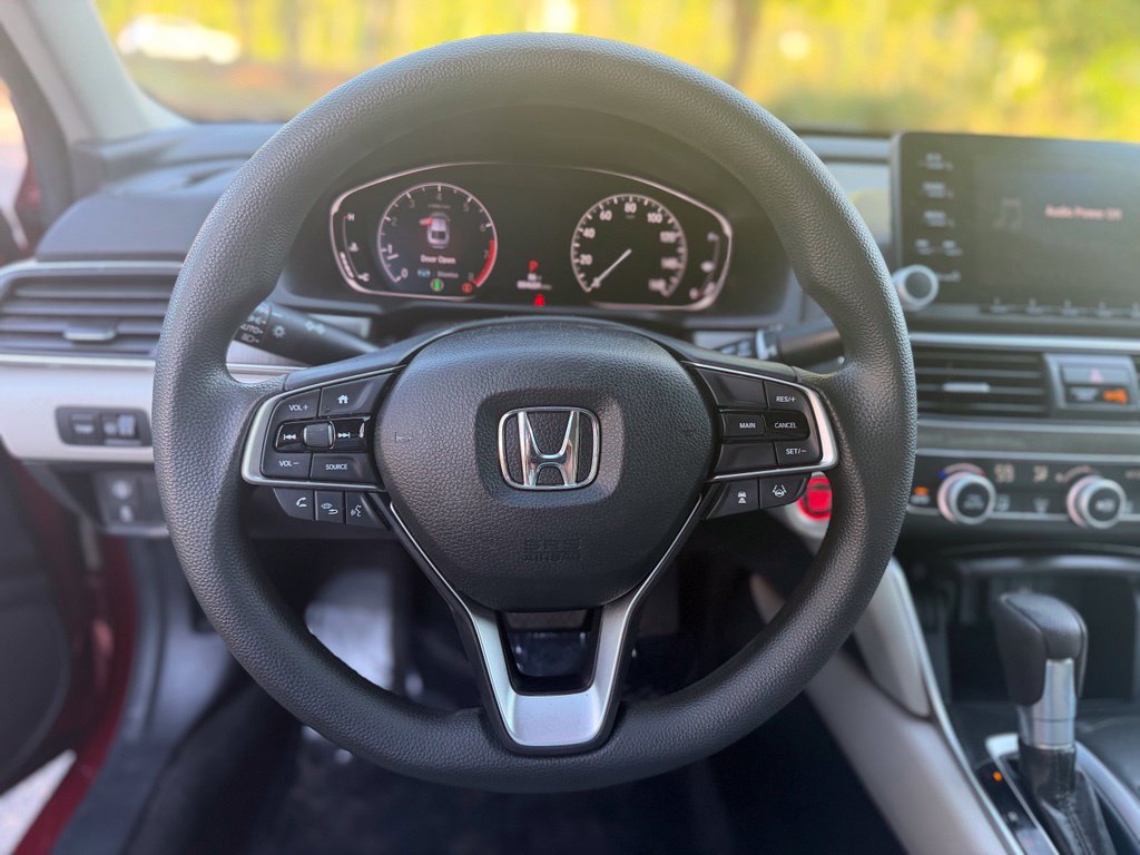 Used 2018 Honda Accord LX image 21