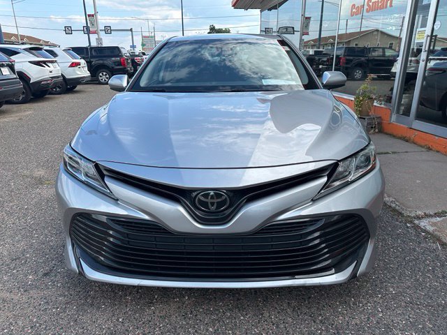 Used 2019 Toyota Camry LE FWD image 2