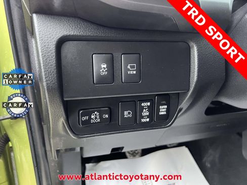 Used 2023 Toyota Tacoma TRD Sport image 18