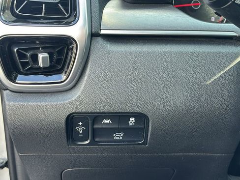 Used 2021 Kia Sorento SX image 15