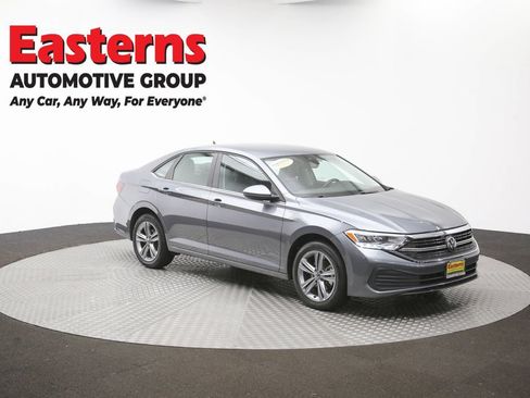 Used 2024 Volkswagen Jetta SE FWD image 42