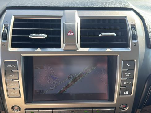 Used 2021 Lexus GX 460 Premium image 19